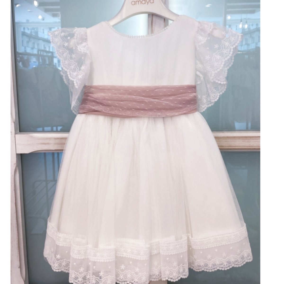 Amaya – Abito in tulle manica corta ricamata - immagine 2