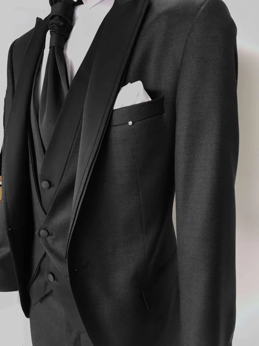 Abito da Sposo modello petto a lancia vestibilità slim fit modello Lucas colore nero - immagine 3